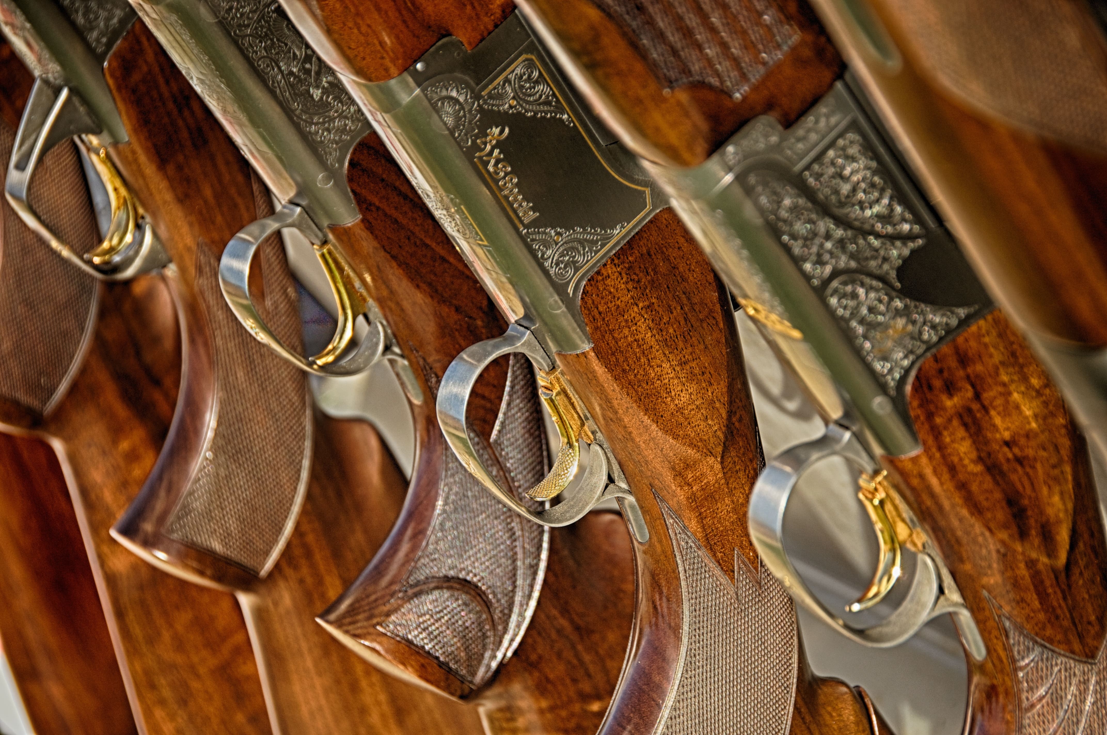 gun and antique firearm collection and auction tips